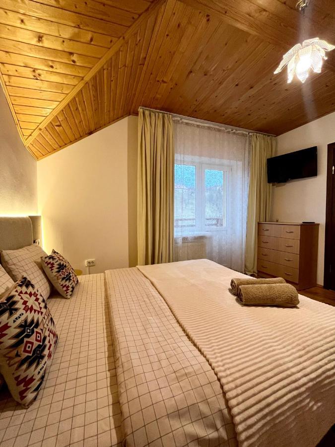 Ніч Над Карпатами Hotel Slavske Eksteriør billede